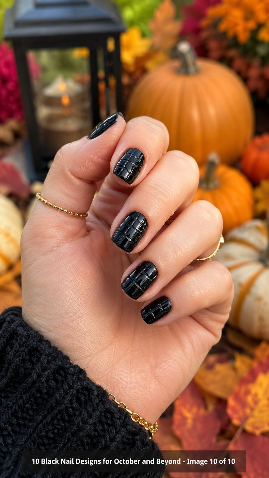 10 Black Nail Designs for October and Beyond